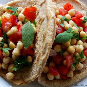 Tacos de Lentilhas com Salada de Grão