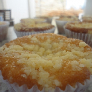 Cupcakes de limão com farofa doce