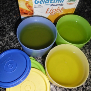 Gelatina - Tacinhas Tupperware