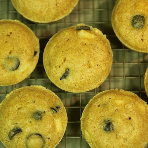 Muffins preguiçosos de azeitonas e emmenthal!