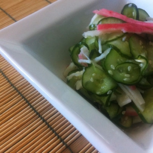 Receita de salada de pepino com kani – Sunomono