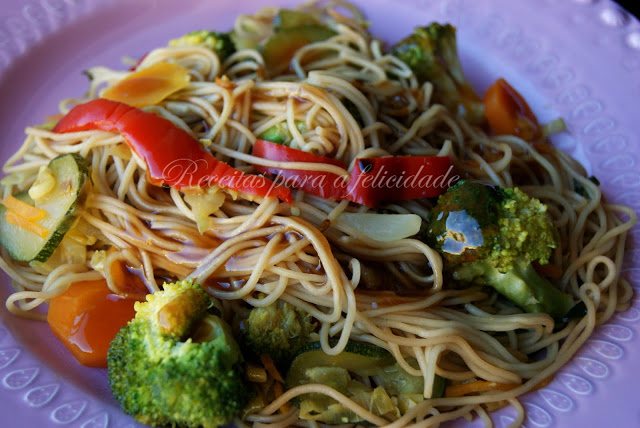 Noodles com Vegetais