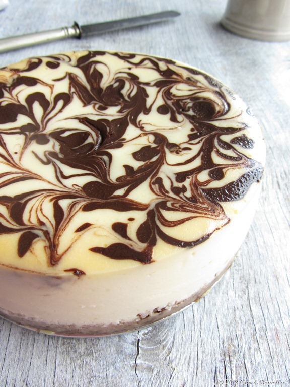 Cheesecake mármore de coco e chocolate
