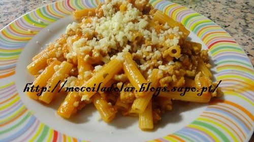 Macaroni à Bolognese *54