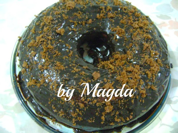 Bolo de chocolate cavado: Magda