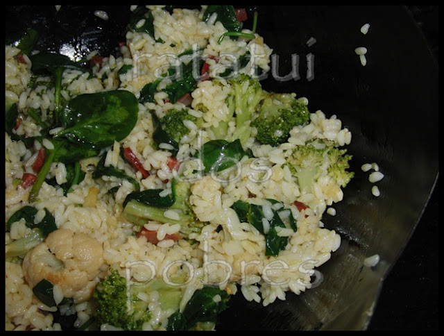 Aproveitamentos de arroz e legumes