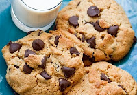 Cookies com Chips de Chocolate e Amêndoas (vegana)