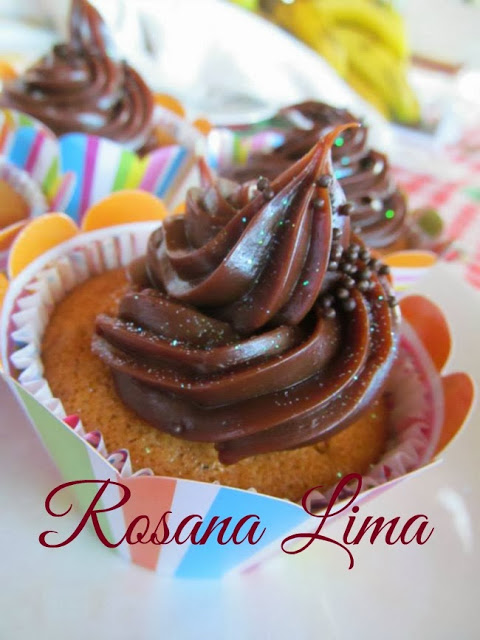 Cupcake Pão de mel: Rosana Lima