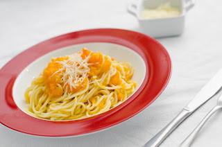 Espaguete com Cenoura e Alho-Poró para um Bebê que Não Quer Comer