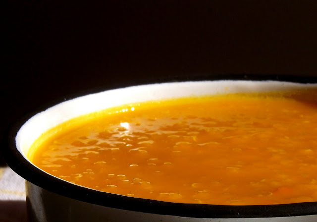 Sopa de cenoura com quinua