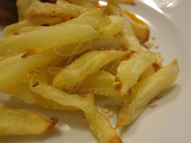 Batatas Fritas com Sementes de Sésamo