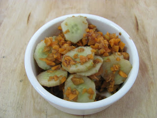 Salada de Pepino Japonês com Cenoura