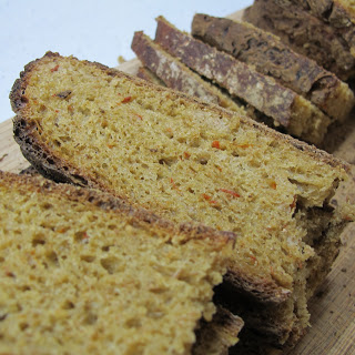 Pão de centeio com bagas goji - Rye bread with goji berries