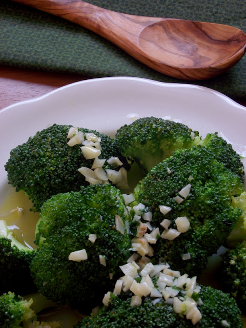 Brócolis com azeite de oliva e alho