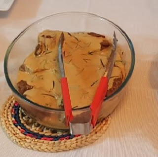 Medalhão de Filet Mignon com Molho de Mostarda Dijon e Shoyu