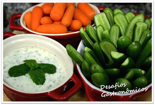 DESAFIO: Servir uma entradinha light, Mini Legumes com Molho de Iogurte e Ervas!