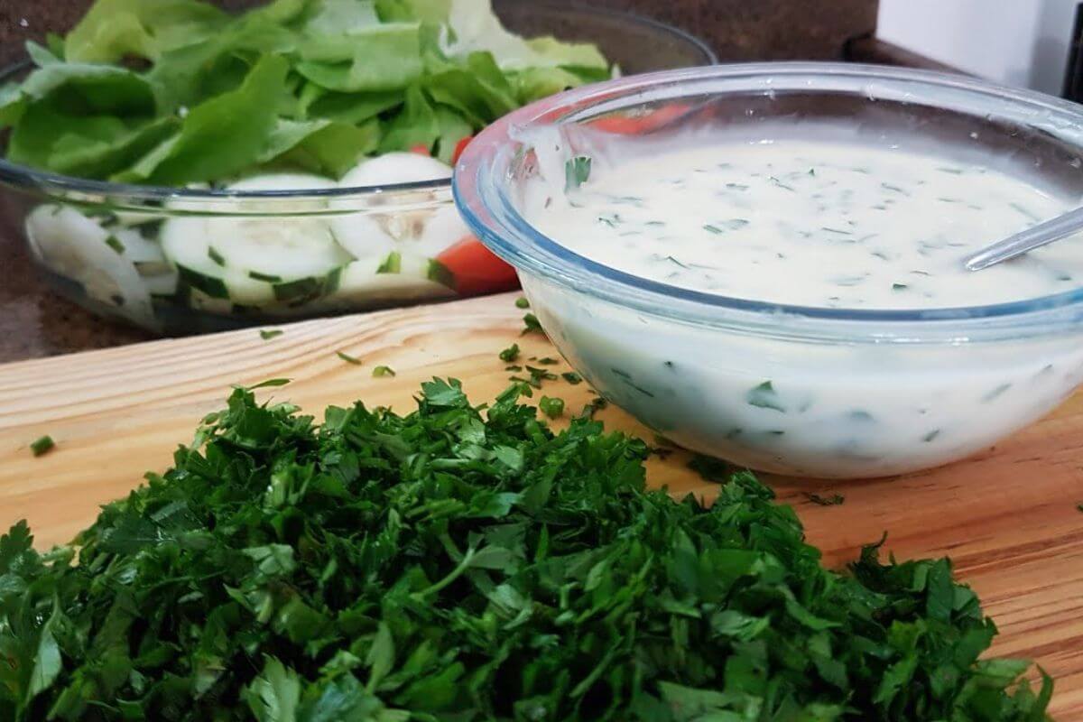 Molho especial para salada para você fazer todo dia na sua casa de tão bom que fica
