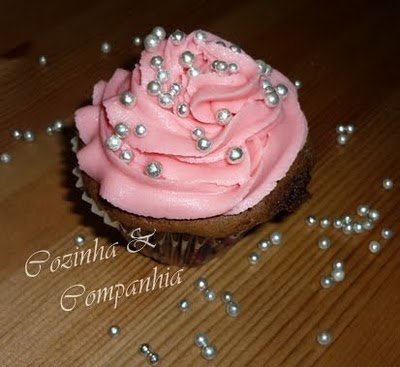 Aniversário d'Os temperos de Argas - Cupcake de chocolate com cobertura de queijo creme rosa