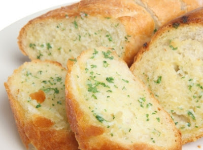 Pasta de Alho no Pão Para Churrasco