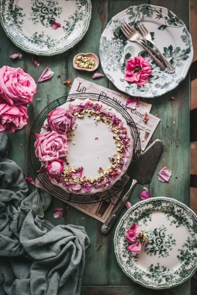 Bolo Persa do Amor, de pistácio e rosa // Persian Love Cake