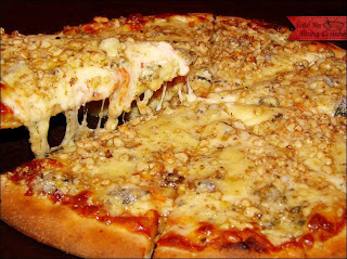 Pizza de Gorgonzola com Nozes