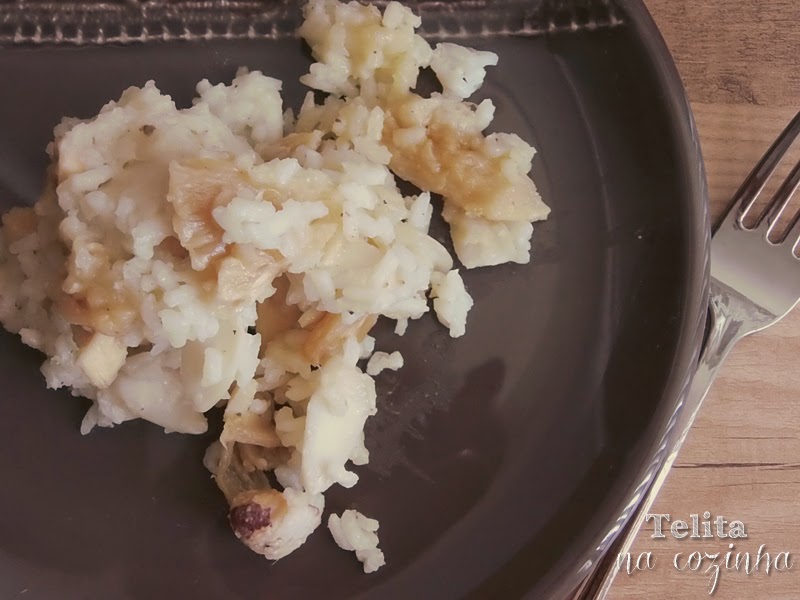 risotto de arroz carolino com frutos secos e ananás desidratado