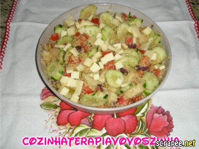 Salada  de Quinoa com batata doce + Mais um charme