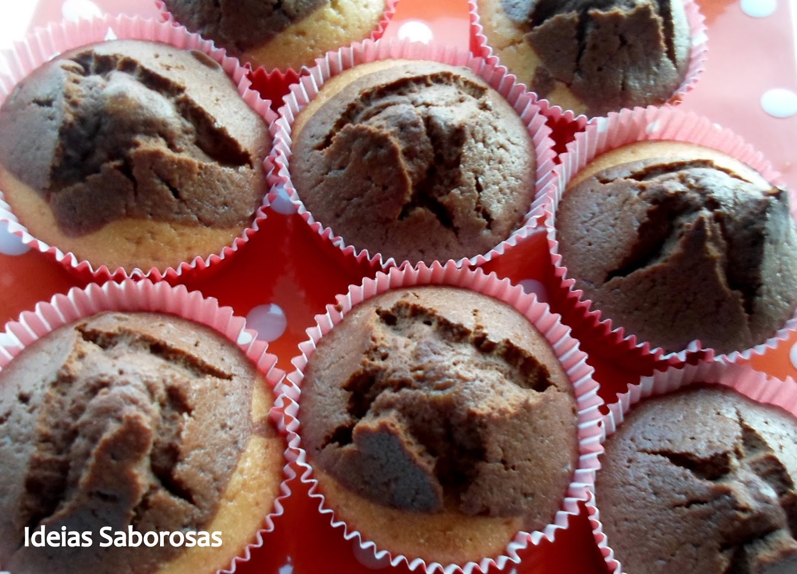 Muffins de Laranja e Chocolate