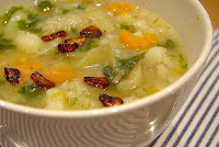 Sopa de Batata com Rúcula (vegana)