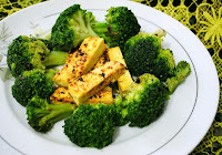 Tirinhas de Tofu com Brócolis (vegana)