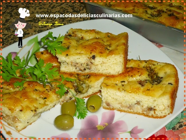 Torta de sardinha, azeitonas e queijo de liquidificador