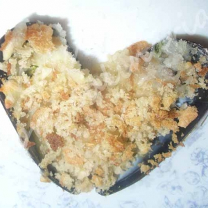Mexilhão com crosta de pão ralado e queijo mozzarella