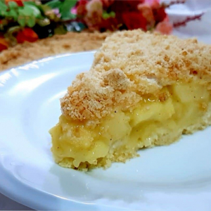 Torta de maçã com farofa e merengue: uma explosão de sabores para o lanche da tarde