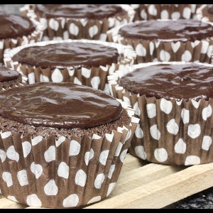 Better Than Sex Chocolate Cupcakes