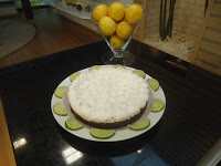 Bolo de limão com merengue