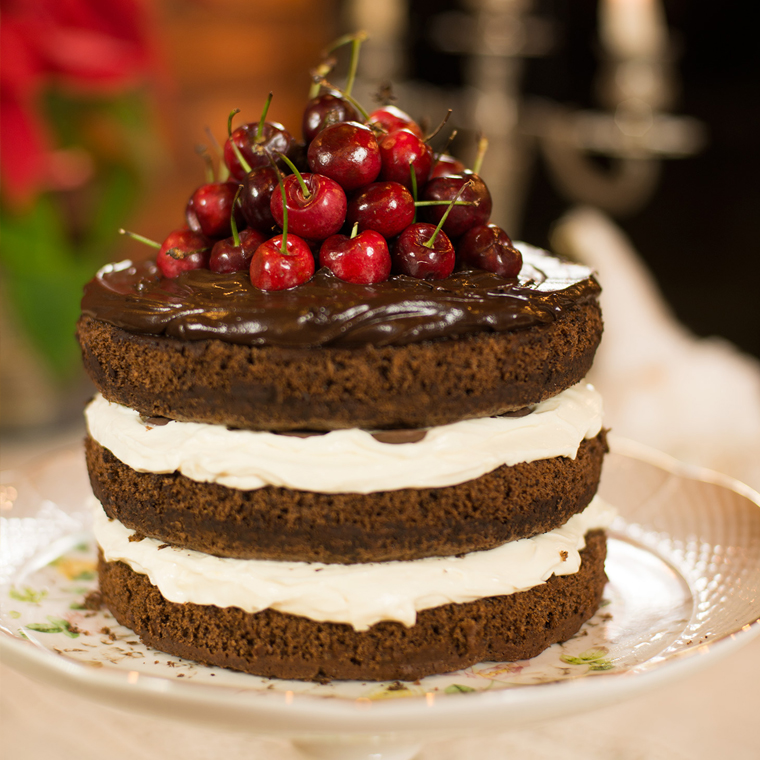 bolo de chocolate com cerejas – o chef e a chata