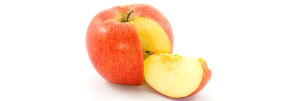 Como guardar maçãs cortadas sem oxidar?
