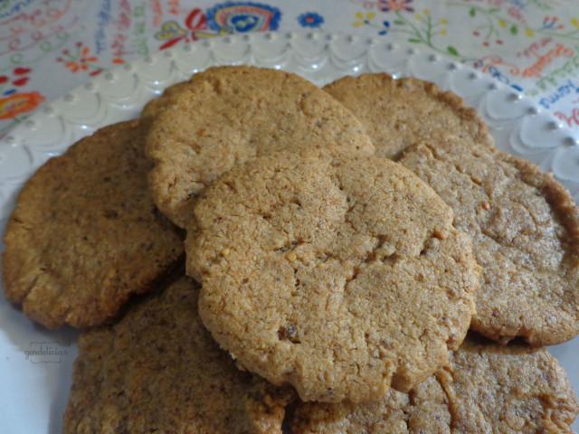 Cookies Veganos de Paçoquita Cremosa
