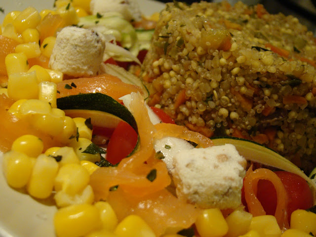 Salada com Mistura de Quinoa com Cereais / Salad with Mixed Quinoa and Cereals