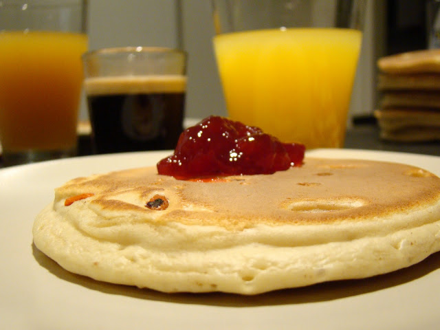 Panquecas com Bagas Goji / Pancakes with Goji Berries