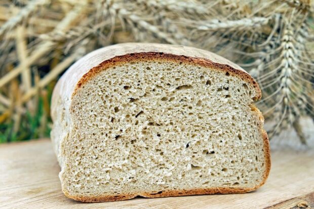 Veja como fazer pão sem glúten