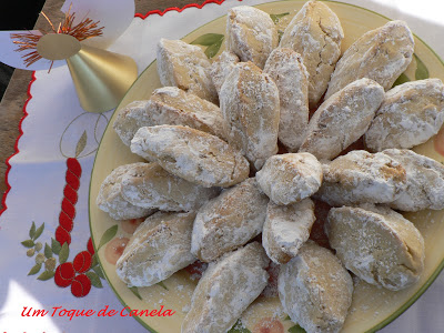 KURAMBIEDES, Biscoitos de Natal Gregos