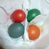 Ovos coloridos para os folares