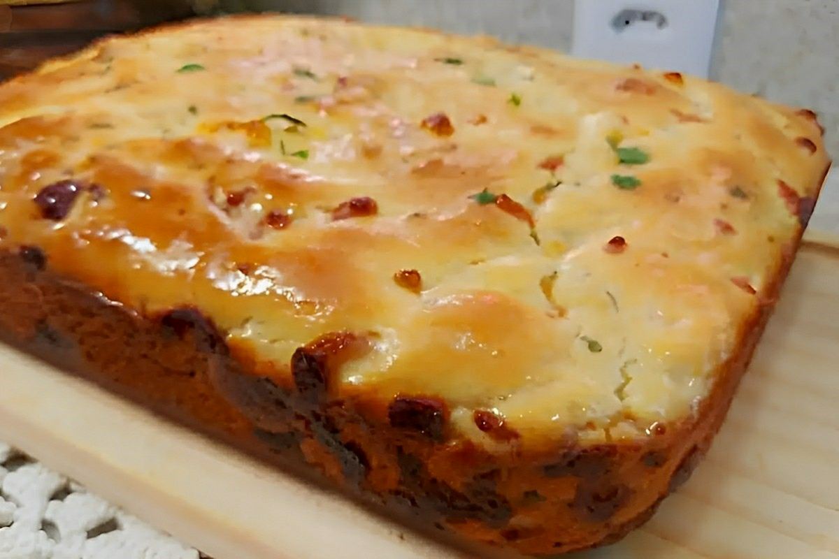 Pão de batata na forma com queijo macio fofinho e perfeito para o lanche