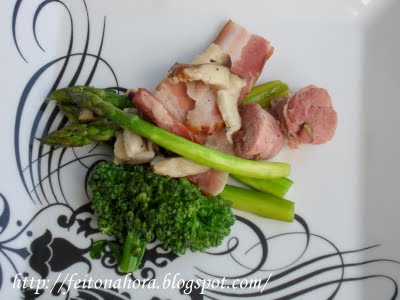 Aspargos, Brócolis e Shitake com bacon