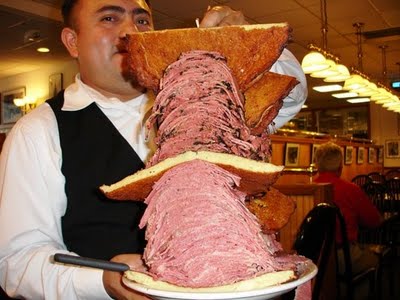 Um sanduíche gigante...