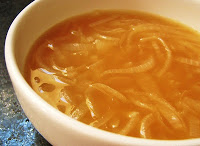 Sopa de Cebola Francesa (vegana)
