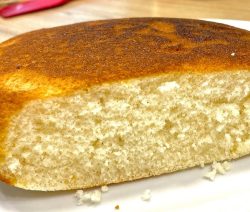 Pão sem trigo e sem óleo feito na frigideira muito simples e perfeito para o café da manhã